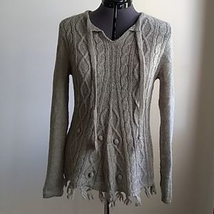 Prana long-sleeved sweater with front detailing